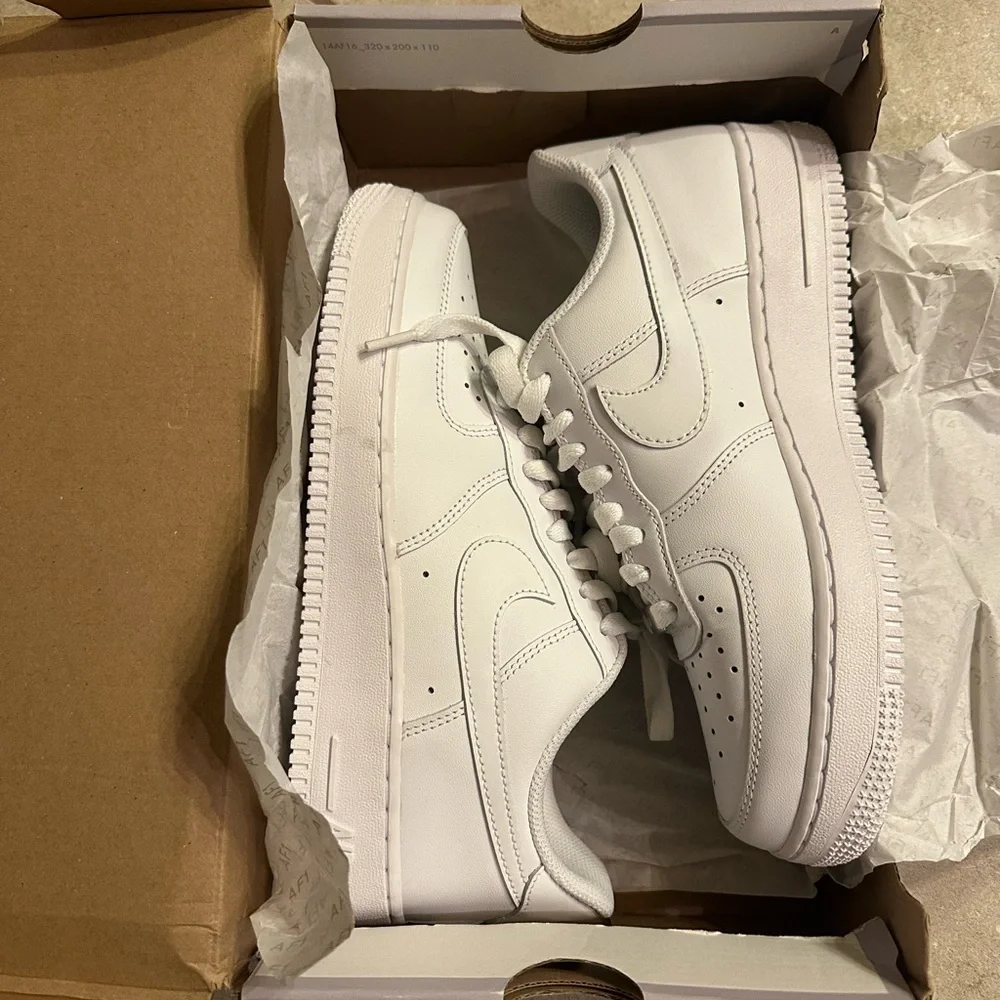 Nike White Women's Athletic Sneakers